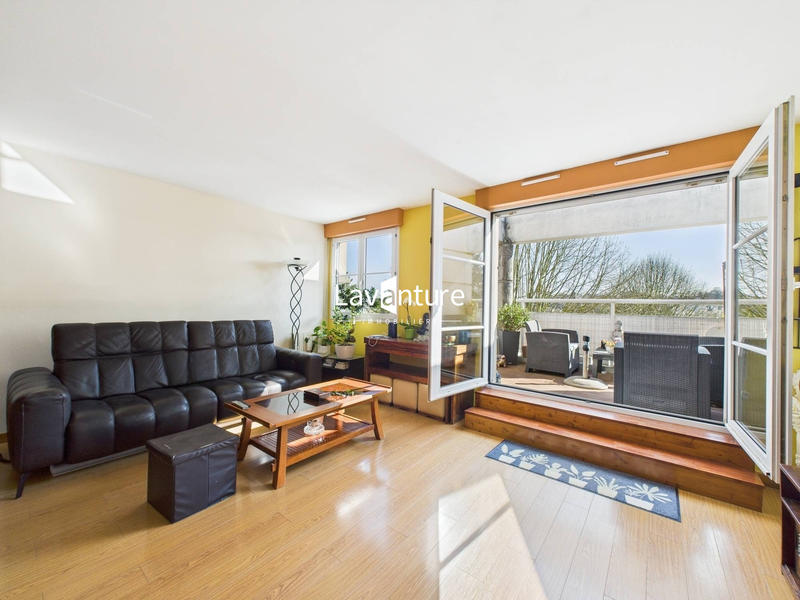 Appartement - 81 m² - 4 pièces