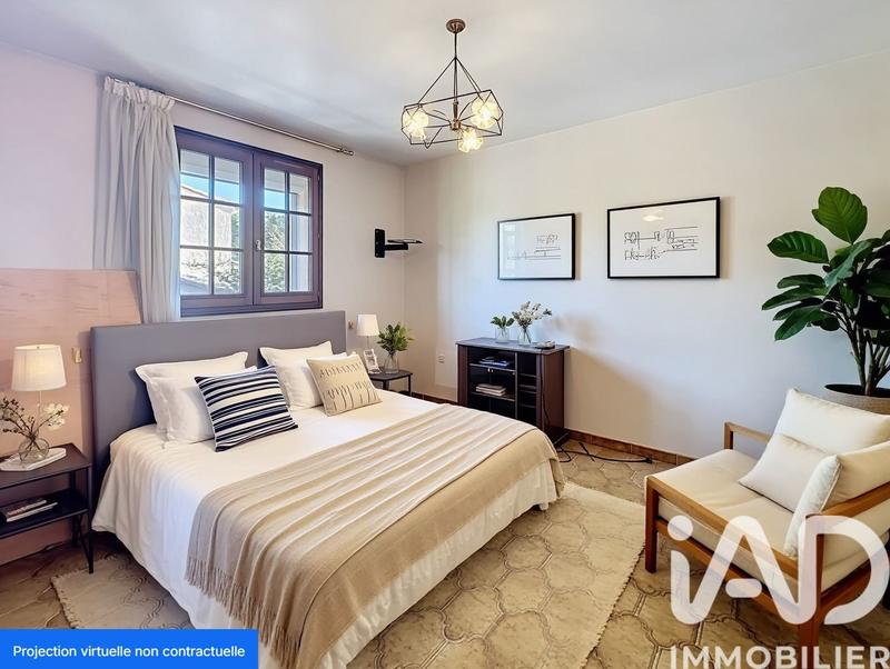 Maison - 196 m² - 5 pièces