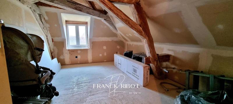 Maison - 147 m² - 6 pièces