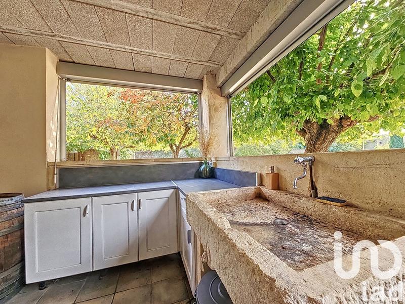 Maison - 204 m² - 9 pièces