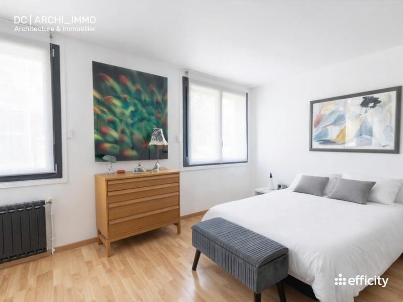 Maison - 190 m² - 7 pièces