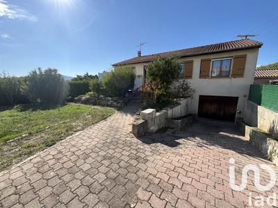 Maison - 84 m² - 4 pièces