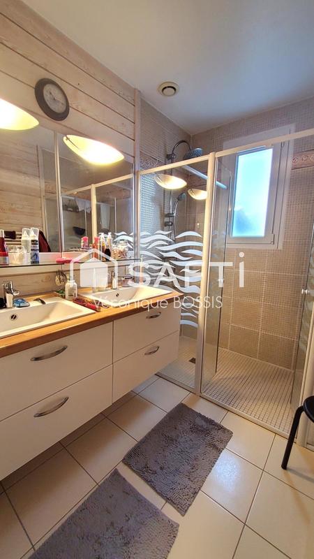 Maison - 127 m² - 6 pièces