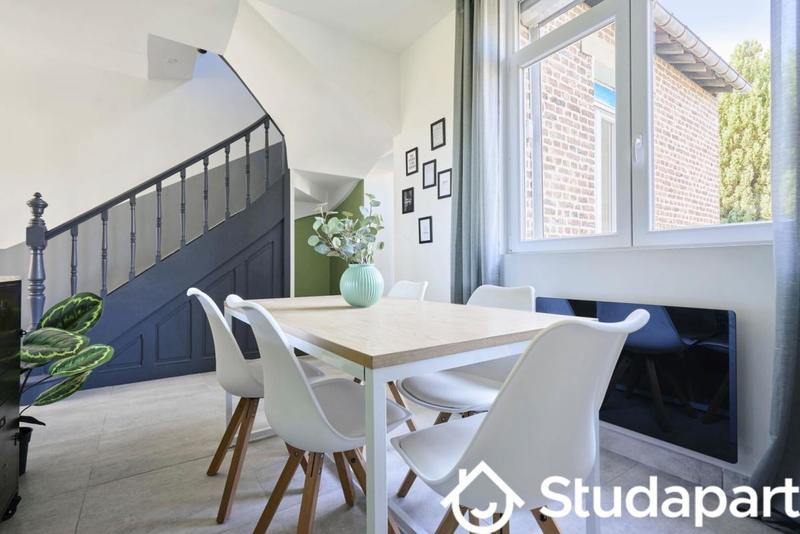 Chambre - 16 m² - 1 pièce