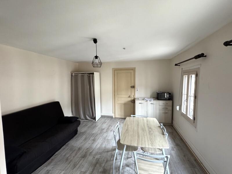 Studio - 20 m² - 1 pièce