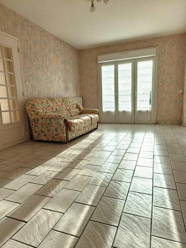 Maison traditionnelle - 90 m² - 5 pièces