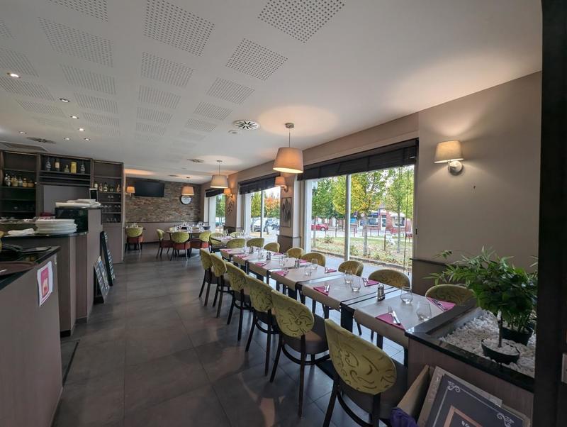 Local commercial - 240 m²