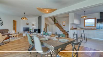 Maison - 159 m² - 6 pièces