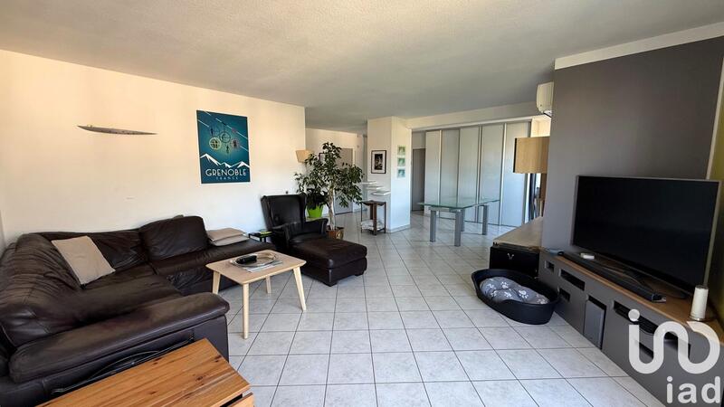 Appartement - 102 m² - 4 pièces