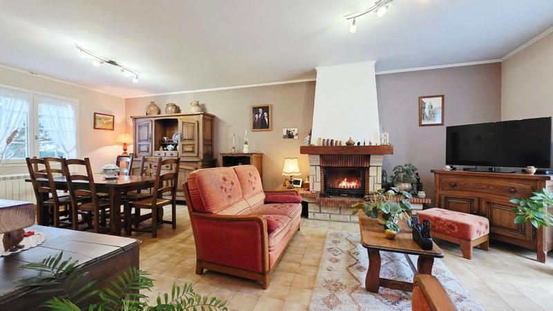 Maison - 100 m² - 4 pièces