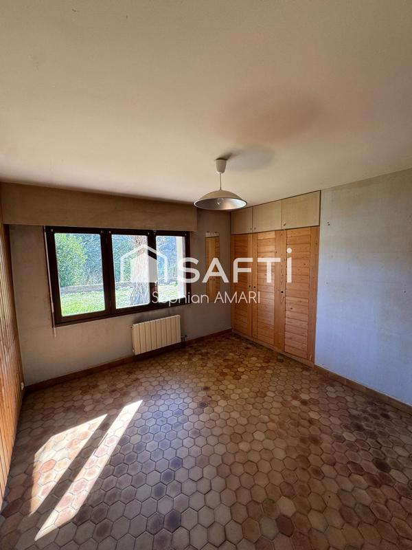 Maison - 142 m² - 7 pièces