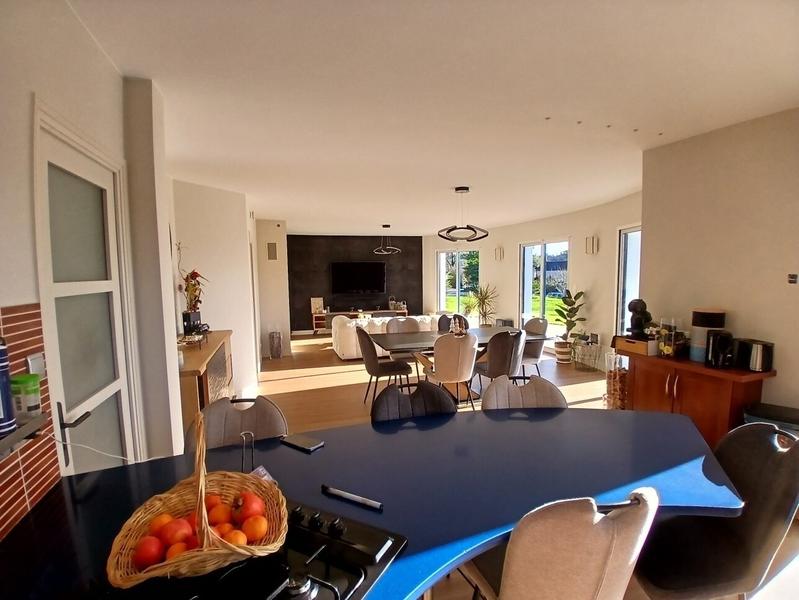 Maison - 160 m² - 5 pièces