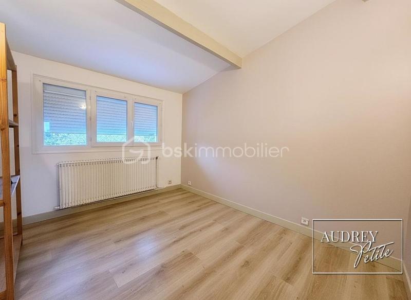 Maison - 148 m² - 7 pièces