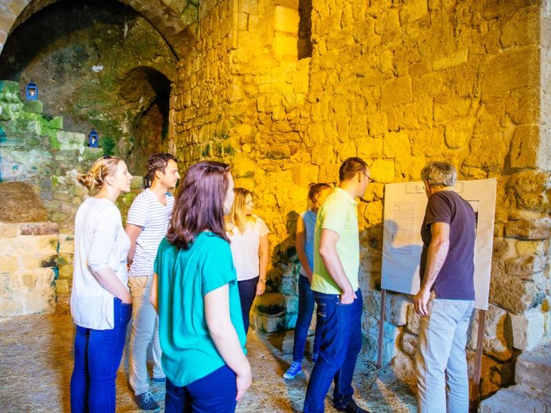 Visite de caves souterraines à Bazas