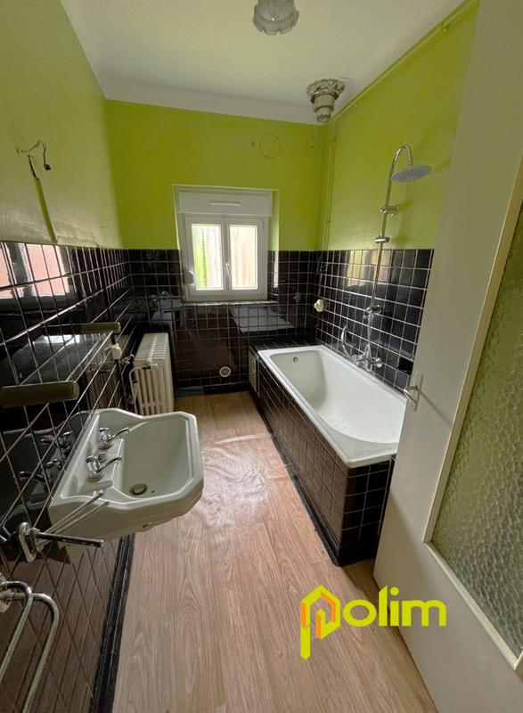 Maison de village - 168 m² - 8 pièces