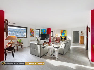 Appartement - 165 m² - 6 pièces