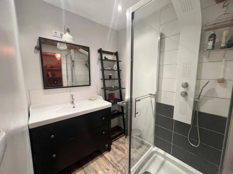 Corps de ferme - 147 m² - 6 pièces