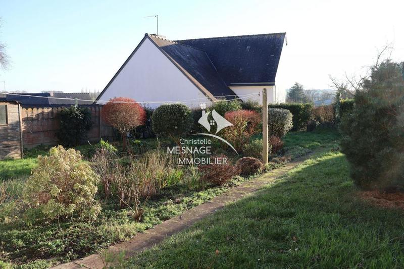 Maison - 121 m² - 7 pièces