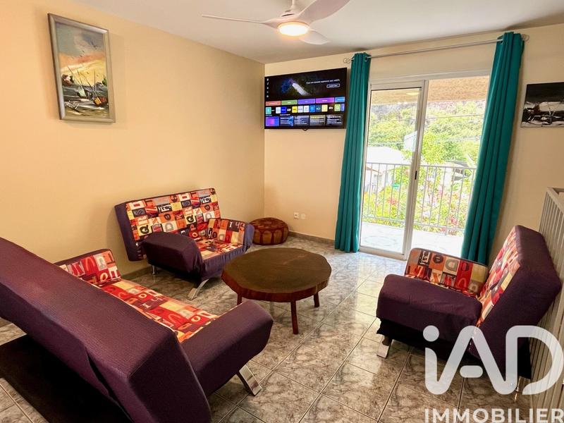 Maison - 280 m² - 13 pièces