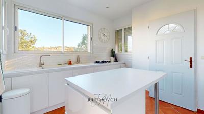 Maison - 145 m² - 5 pièces