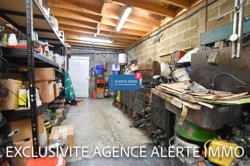 Entrepôt - 260 m²