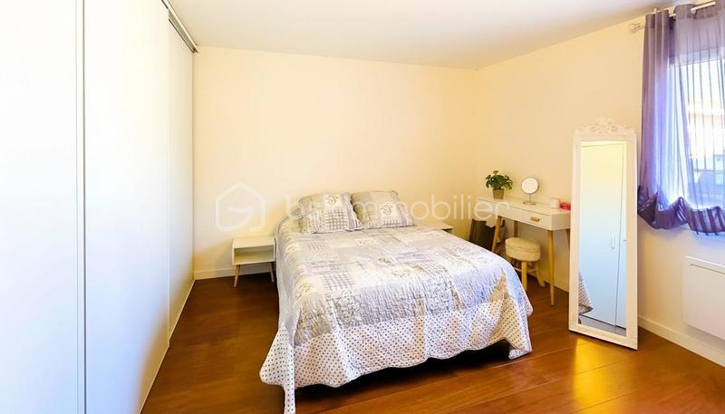 Villa - 205 m² - 7 pièces