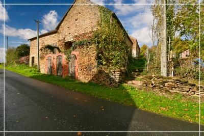 Grange - 173 m² - 4 pièces