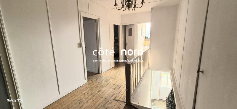 Maison ancienne - 182 m² - 8 pièces