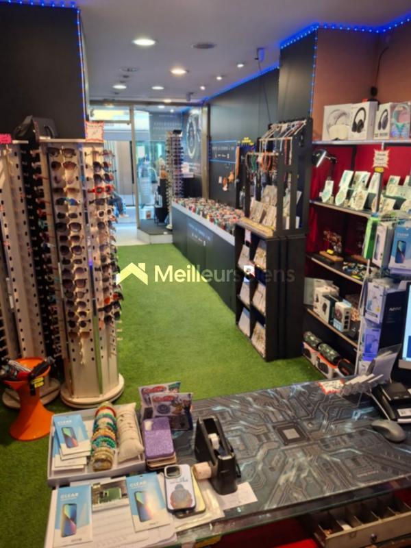 Beauté / Bien-être - 41 m² - 2 pièces