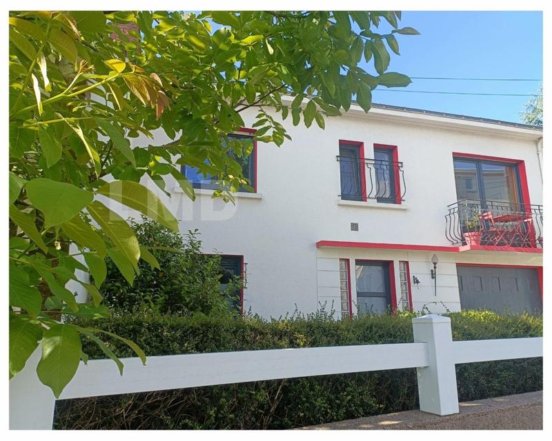 Maison de ville - 112 m² - 5 pièces