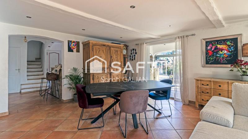 Maison - 187 m² - 6 pièces