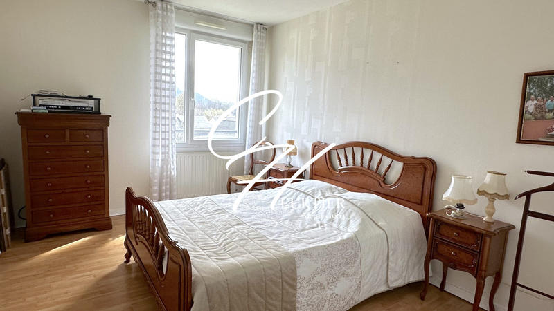 Appartement - 84 m² - 4 pièces