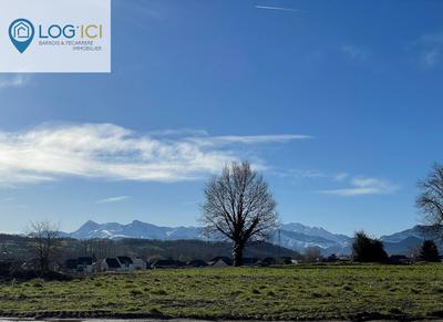 Terrain constructible - 743 m²