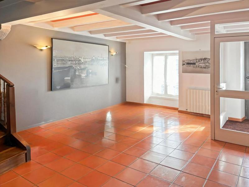 Maison - 200 m² - 5 pièces