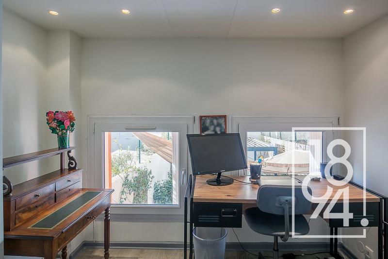 Appartement - 105 m² - 4 pièces