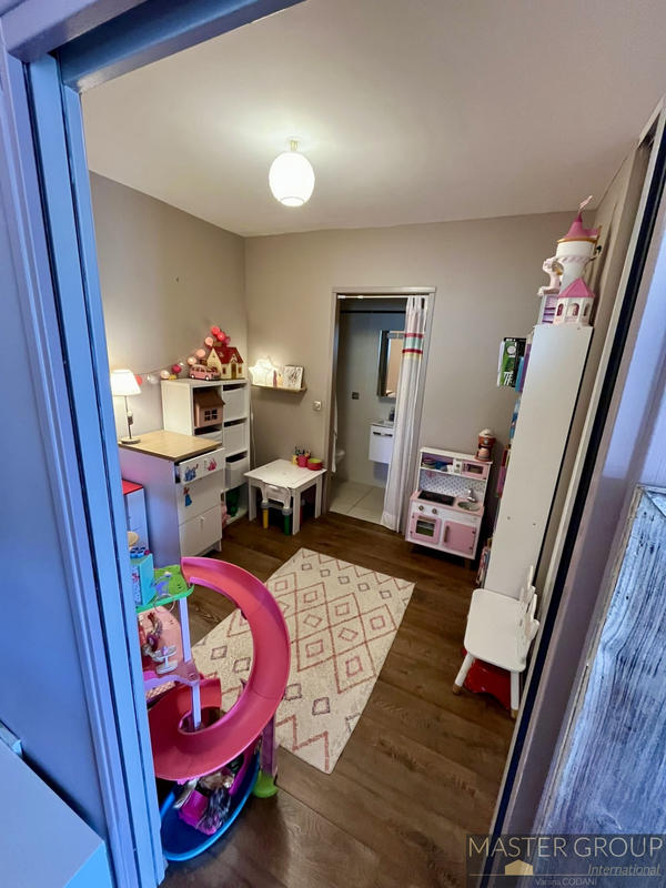 Appartement - 73 m² - 3 pièces