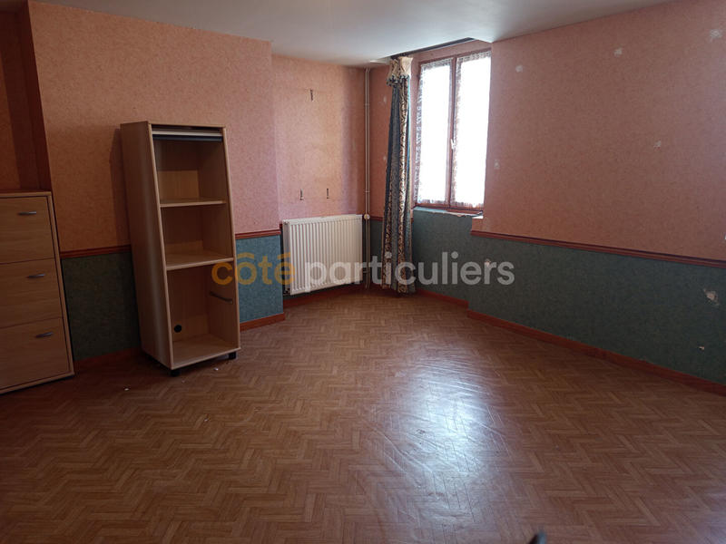 Maison - 210 m² - 10 pièces