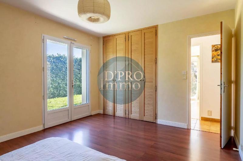 Maison - 153 m² - 7 pièces