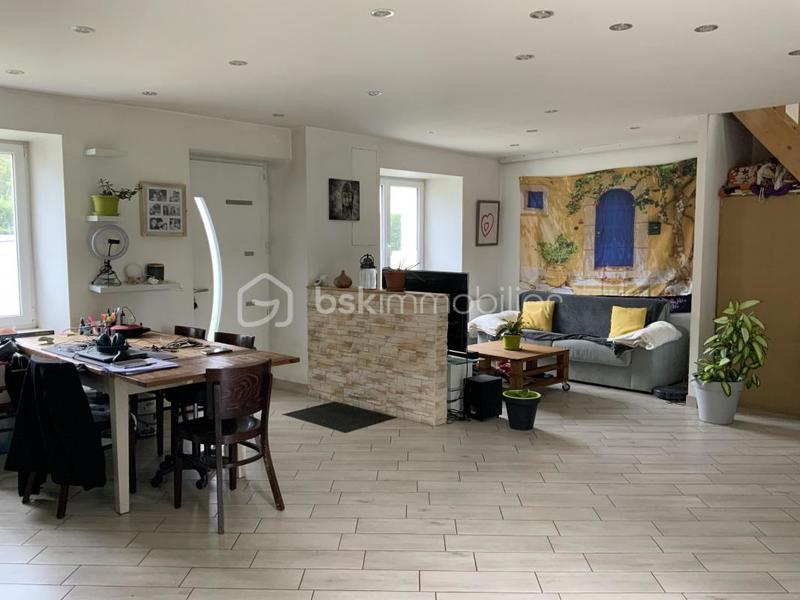 Maison traditionnelle - 116 m² - 5 pièces