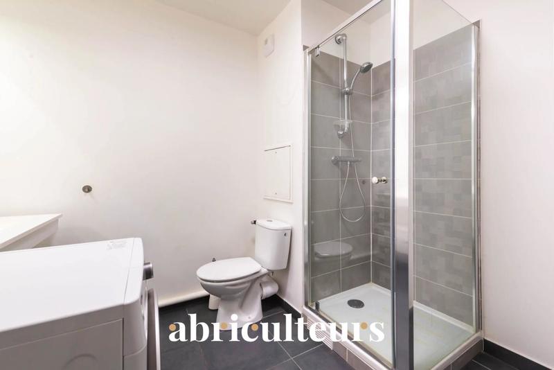 Appartement ancien - 70 m² - 3 pièces