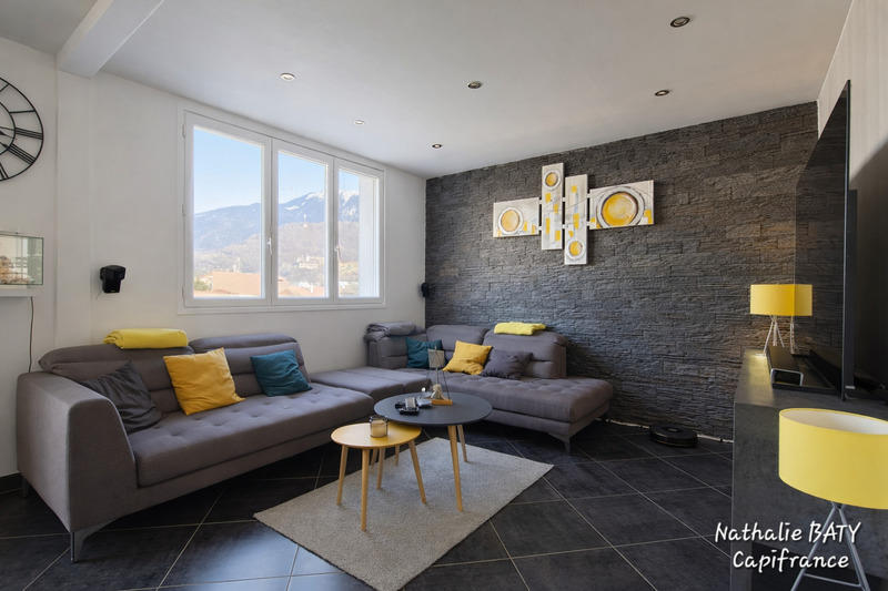 Appartement - 81 m² - 4 pièces