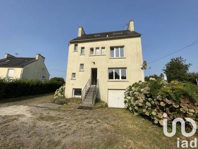 Maison - 134 m² - 7 pièces