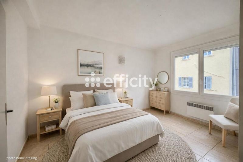 Appartement - 83 m² - 4 pièces