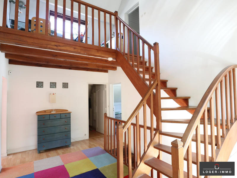 Maison - 148 m² - 8 pièces