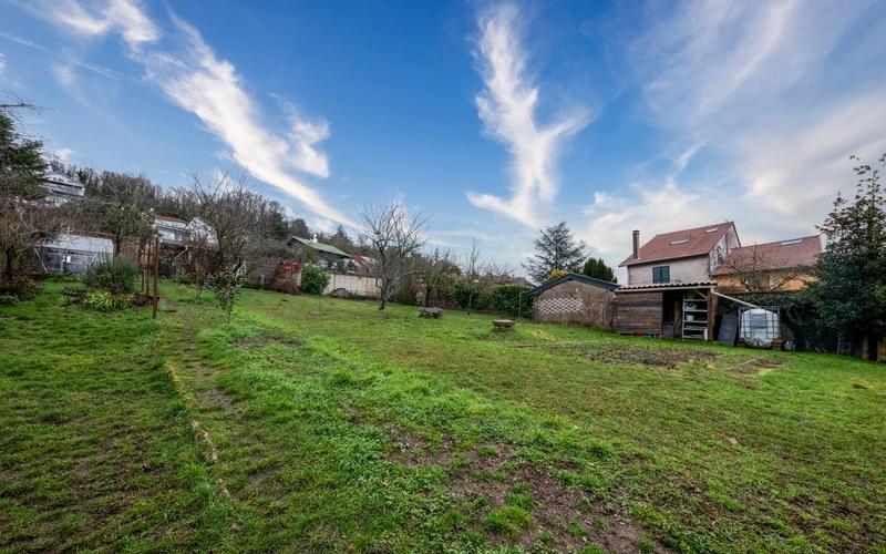 Maison de ville - 220 m² - 8 pièces