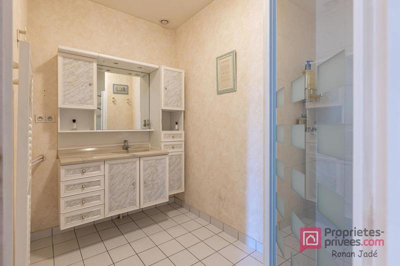 Maison - 165 m² - 8 pièces