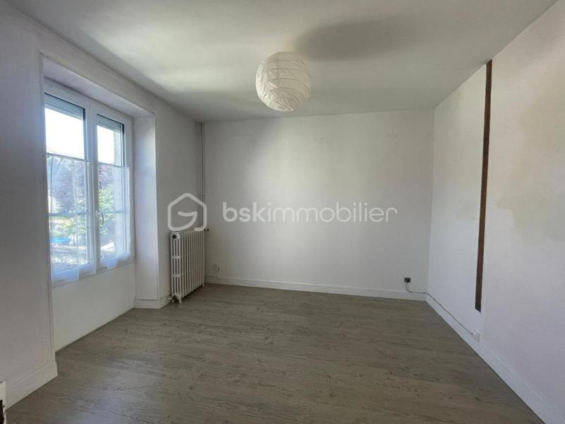 Maison - 177 m² - 7 pièces