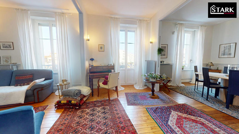 Appartement - 131 m² - 7 pièces