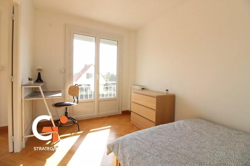 Appartement - 70 m² - 4 pièces