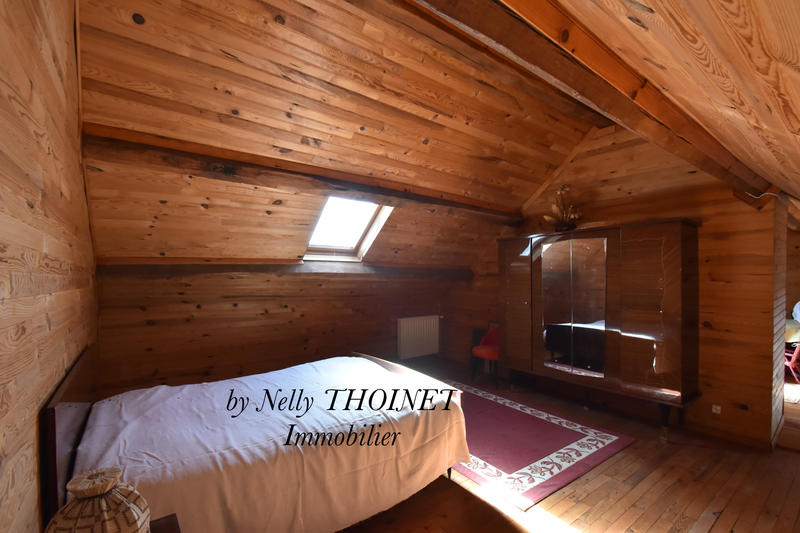 Propriété - 155 m² - 8 pièces